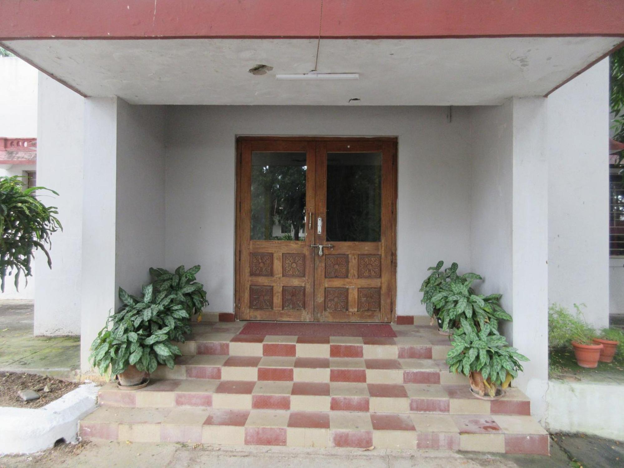 Kstdc Hotel Mayura Velapuri Belur المظهر الخارجي الصورة