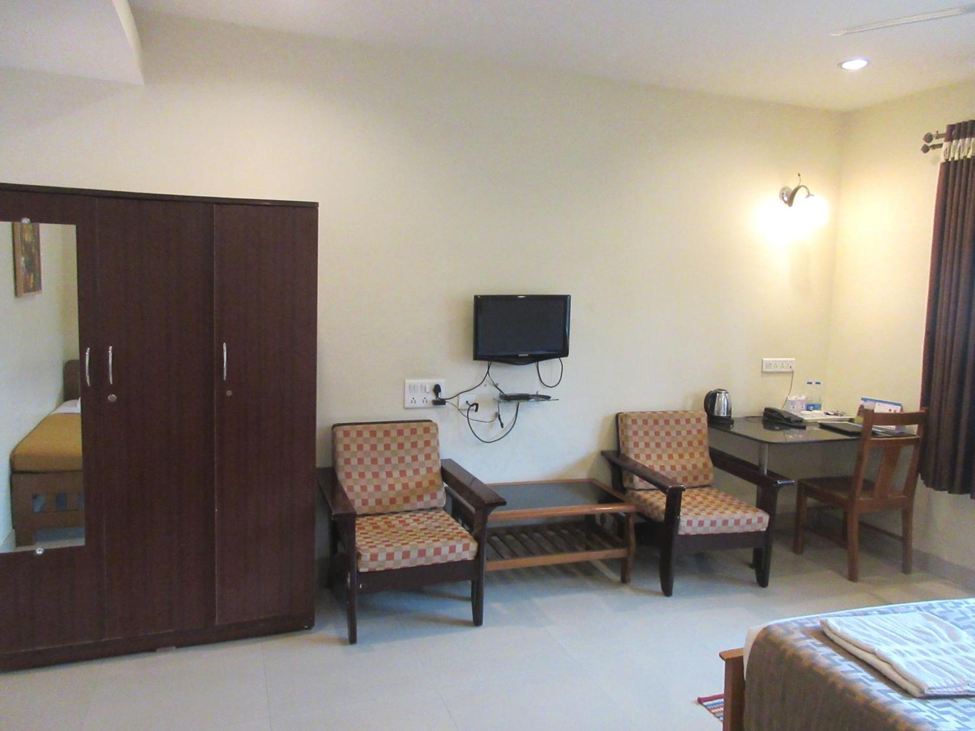Kstdc Hotel Mayura Velapuri Belur المظهر الخارجي الصورة