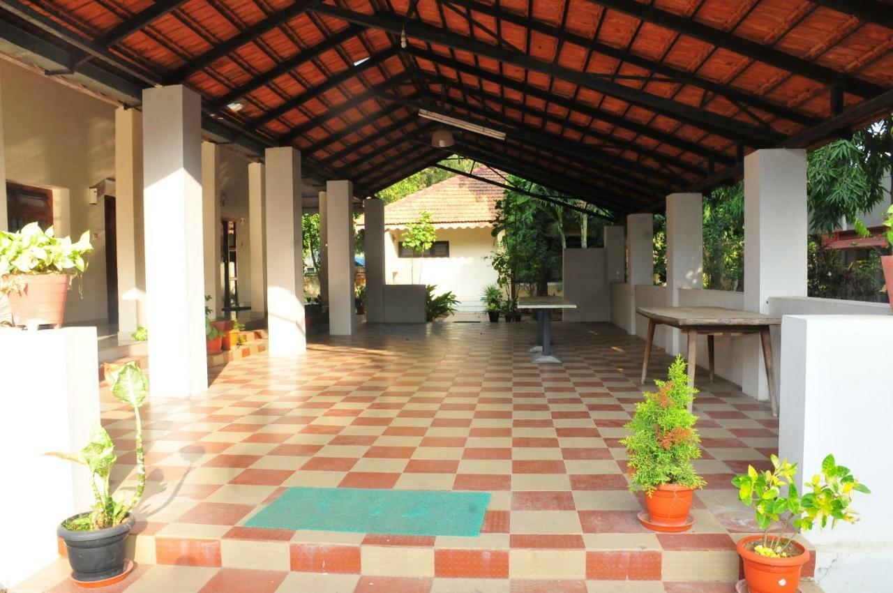 Kstdc Hotel Mayura Velapuri Belur المظهر الخارجي الصورة