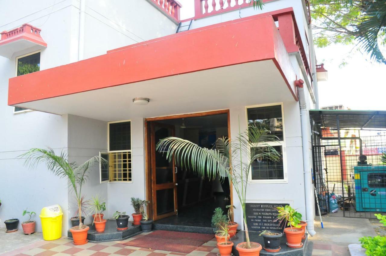 Kstdc Hotel Mayura Velapuri Belur المظهر الخارجي الصورة